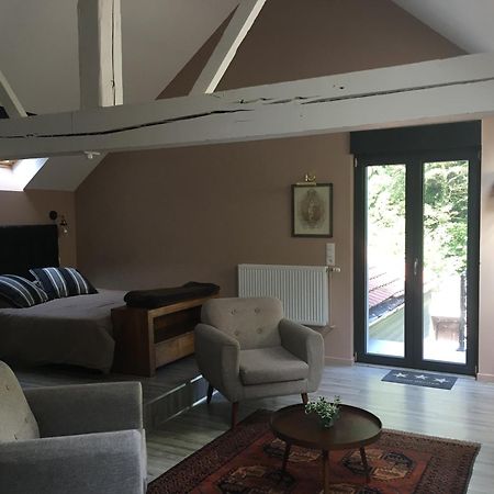 Logis Hotel-Restaurant - Le Moulin D'Artres 외부 사진