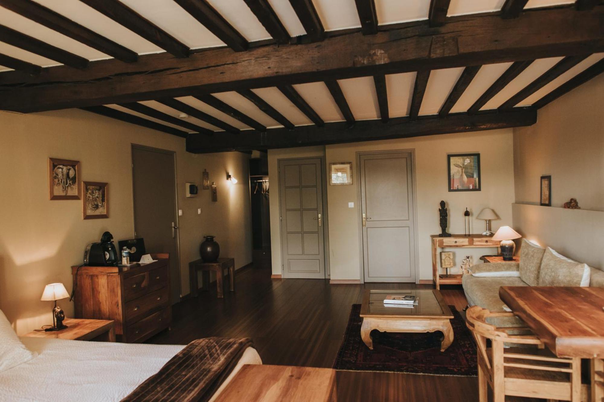 Logis Hotel-Restaurant - Le Moulin D'Artres 외부 사진