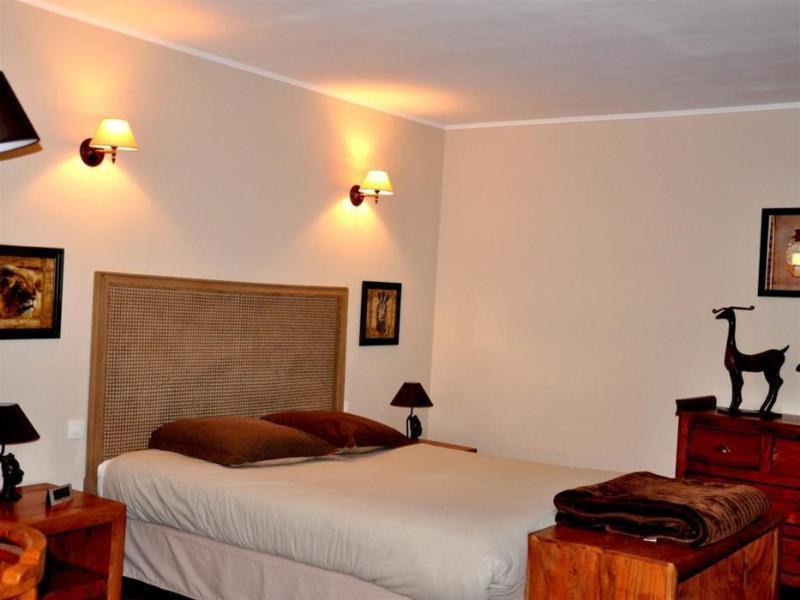 Logis Hotel-Restaurant - Le Moulin D'Artres 외부 사진